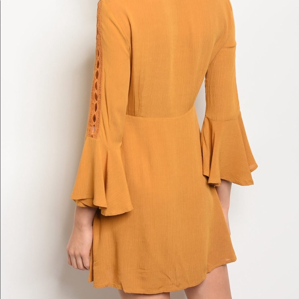 🧿NWT MUSTARD DRESS - Picture 2 of 2